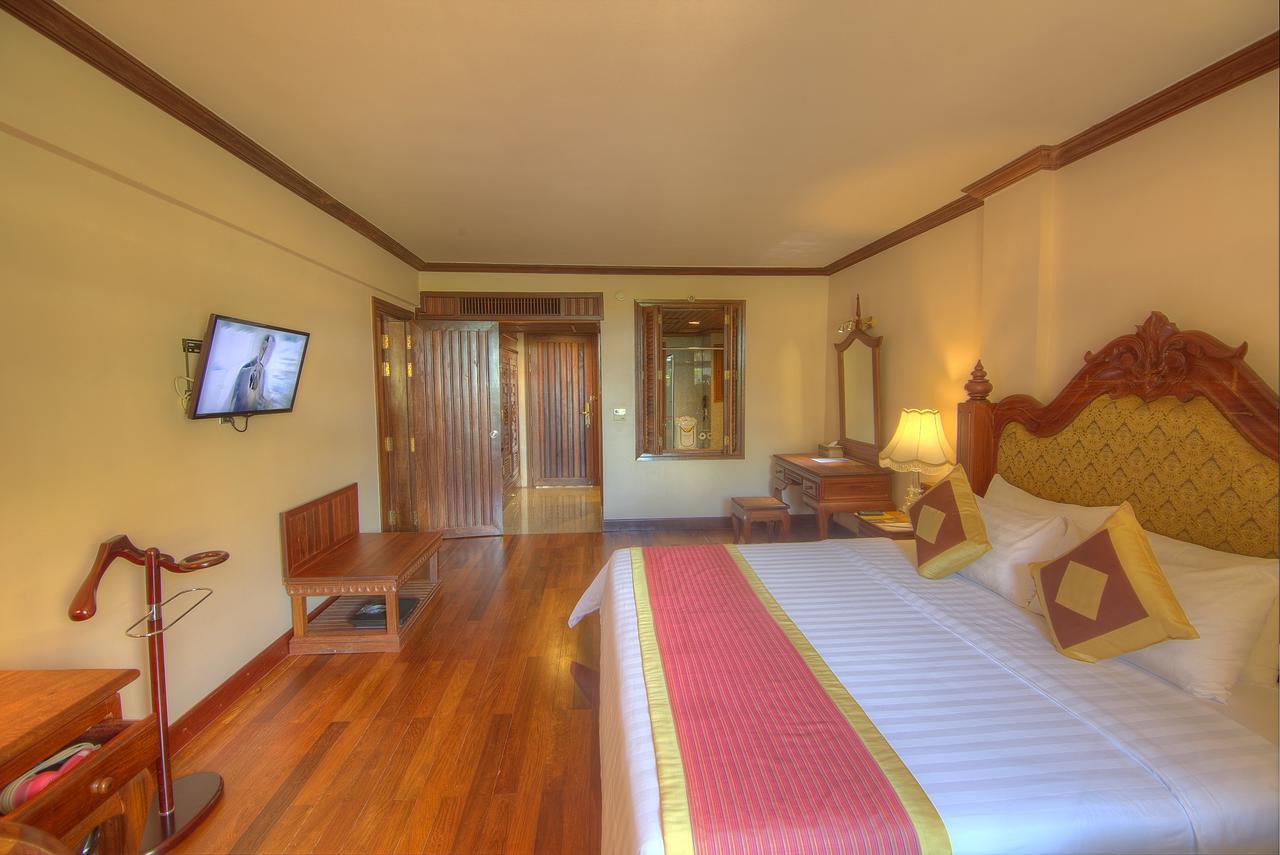 Bayon Era Hotel Ciudad de Siem Riep Exterior foto