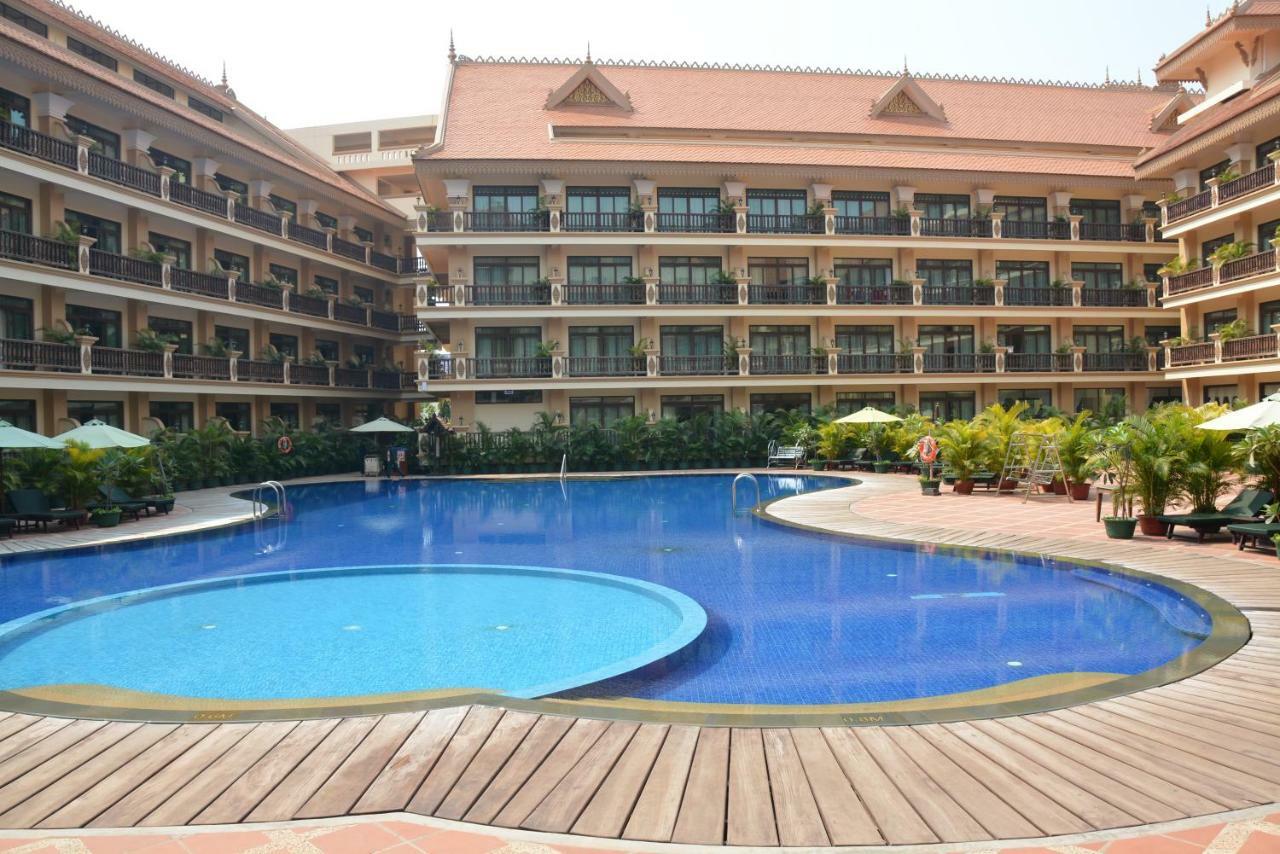 Bayon Era Hotel Ciudad de Siem Riep Exterior foto